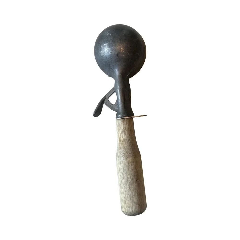 Peerless Antique Ice Cream Scoop Wood Handle Mechanical Thumb Lever Metal Dipper